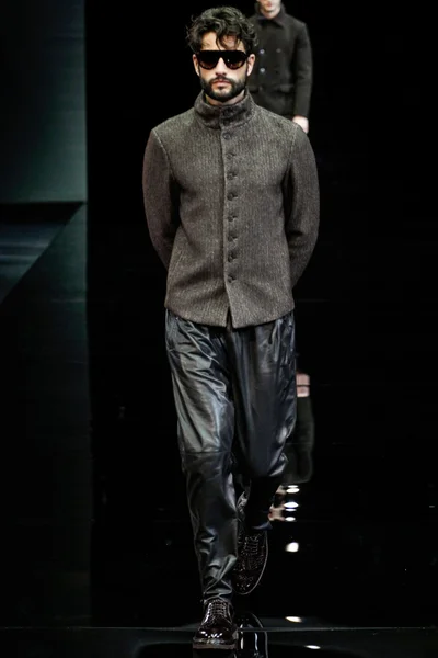 Look 36